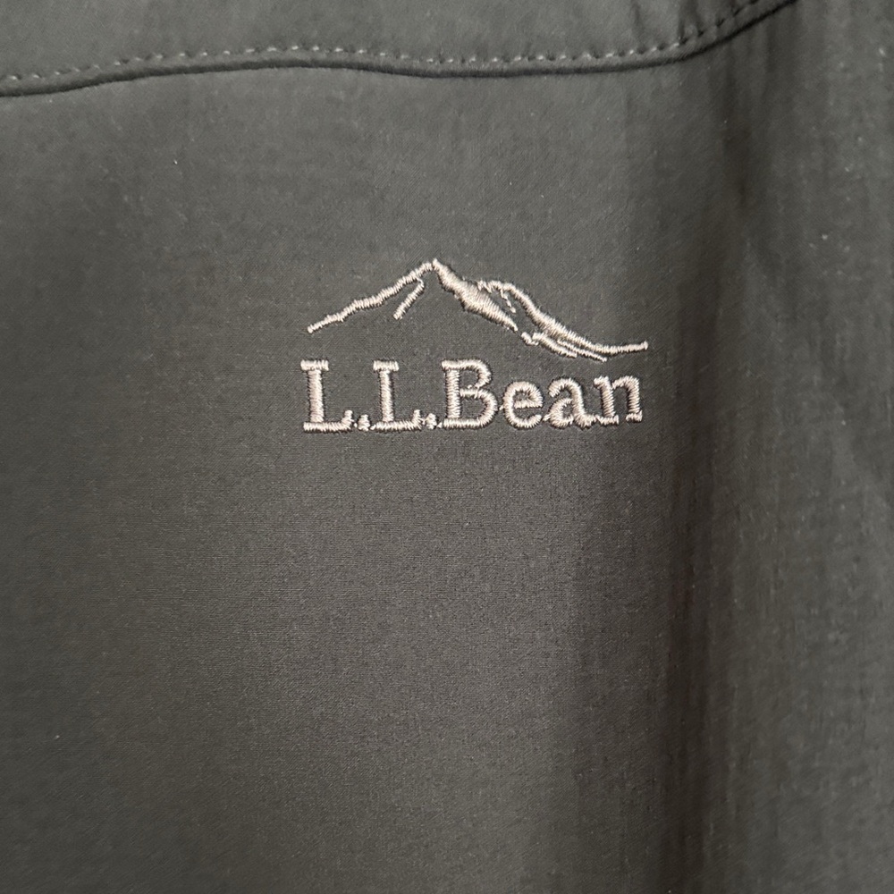 L.L. Bean Men's Black Performance Jacket - Picture 2 of 4
